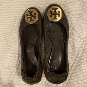 Brown tory burch heel